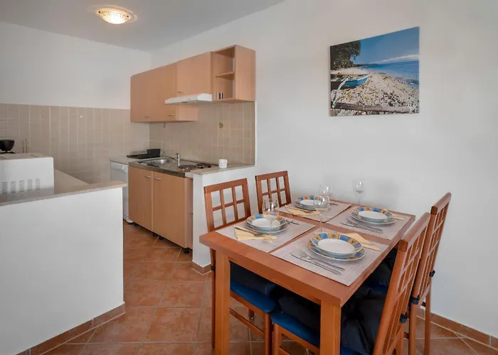 Appartement Josipa-1